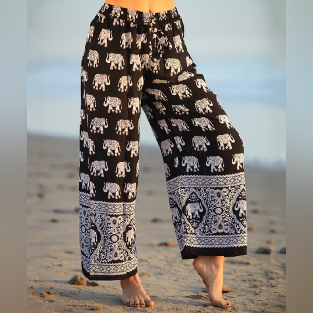 Black & White Elephant Print Palazzo Pants, Womens One Size Fits Most (up to 10)